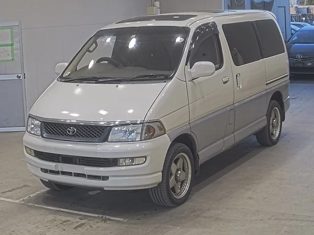 Toyota HIACE REGIUS