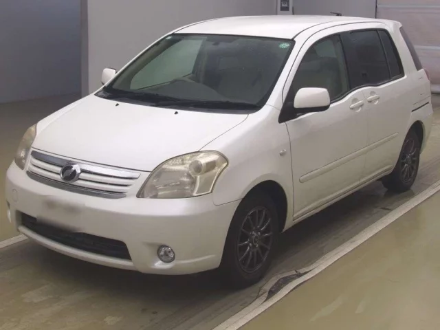 Toyota RAUM