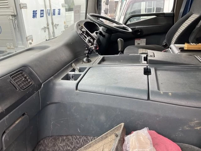 Mitsubishi SUPER GREAT