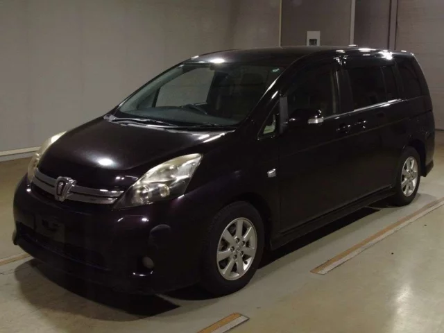 Toyota ISIS