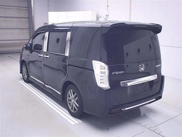 Honda STEP WAGON