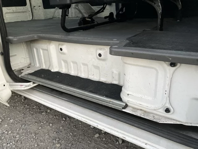 Nissan CARAVAN VAN