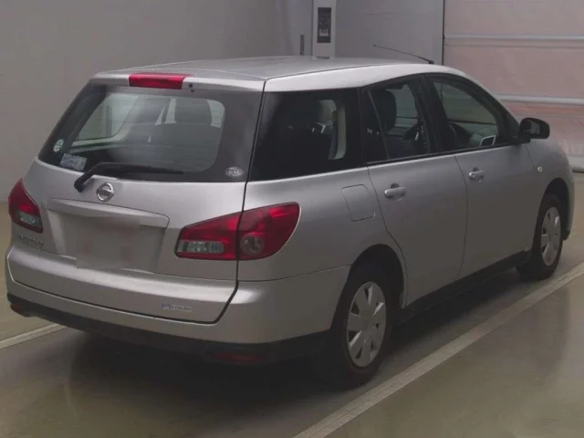 Nissan WINGROAD