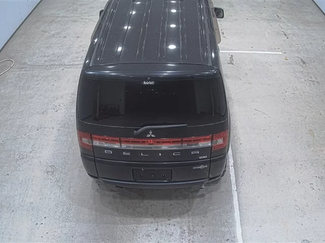 Mitsubishi DELICA D5