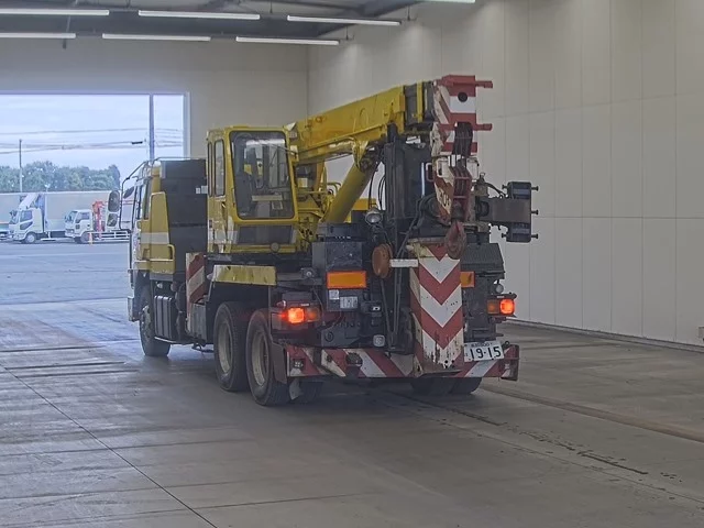 Mitsubishi FUSO TRUCK
