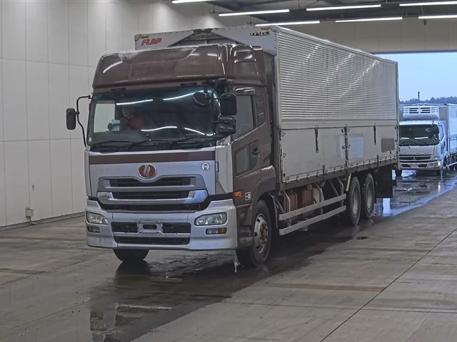 Nissan QUON
