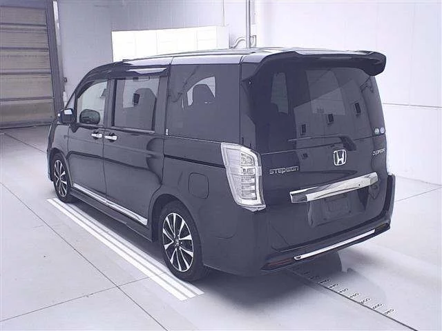 Honda STEP WAGON