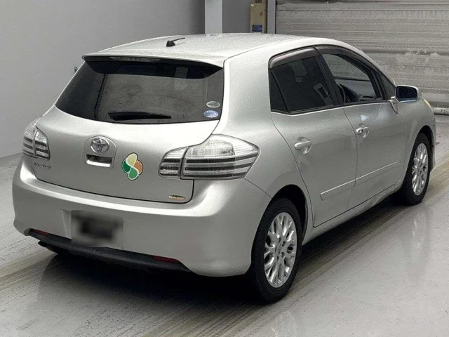 Toyota BLADE