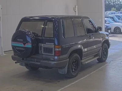 Isuzu BIGHORN