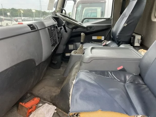 Mitsubishi FUSO FIGHTER