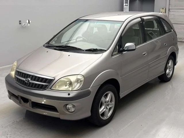Toyota NADIA