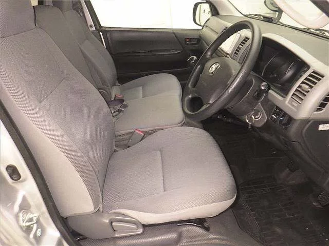Toyota REGIUS ACE VAN