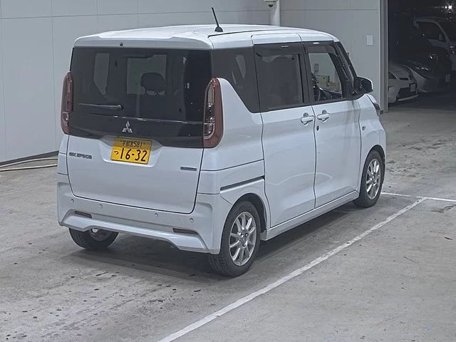 Mitsubishi EK SPACE