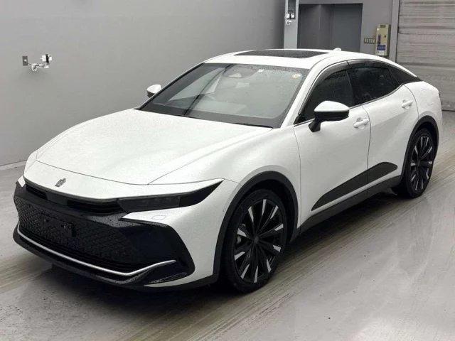 Toyota CROWN CROSSOVER