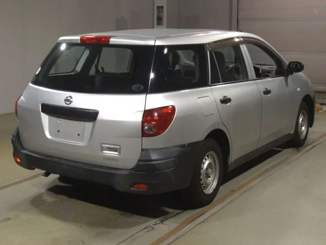 Nissan AD