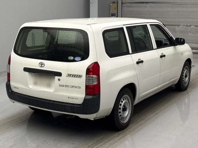 Toyota SUCCEED