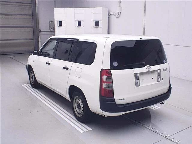 Toyota SUCCEED