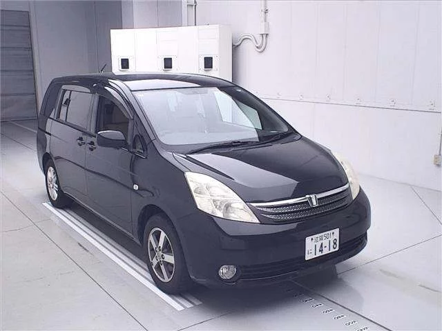 Toyota ISIS
