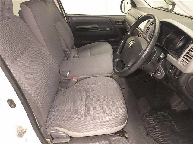 Toyota REGIUS ACE VAN