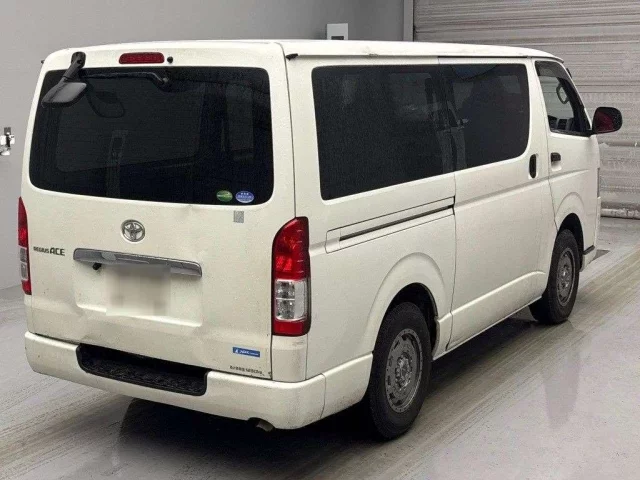 Toyota REGIUS ACE VAN