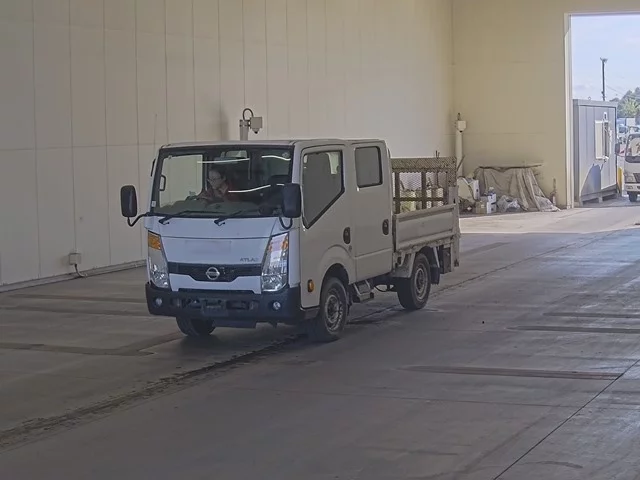 Nissan ATLAS