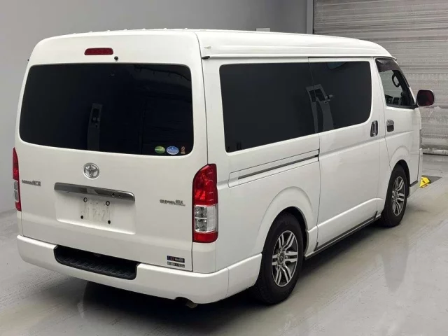 Toyota REGIUS ACE VAN