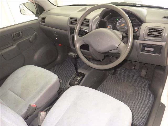 Mitsubishi MINICA