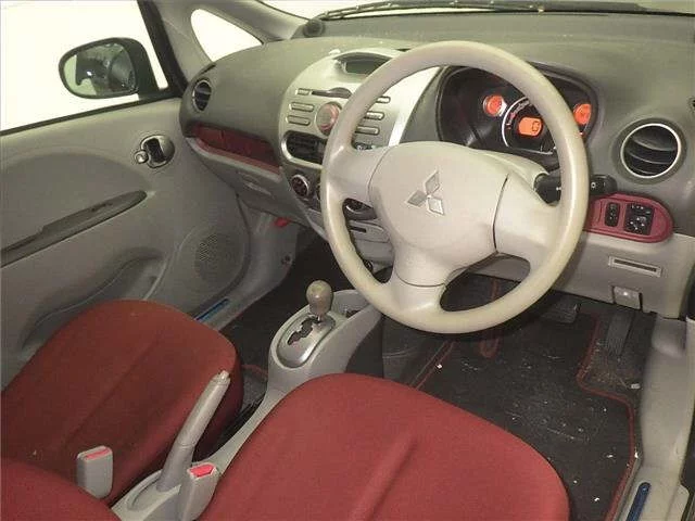 Mitsubishi I