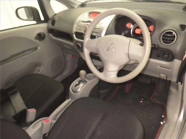 Mitsubishi I