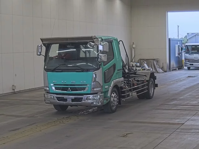 Mitsubishi FUSO FIGHTER