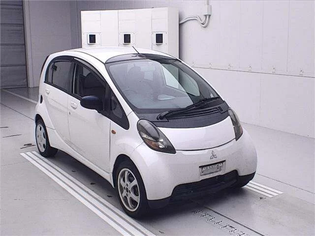 Mitsubishi I