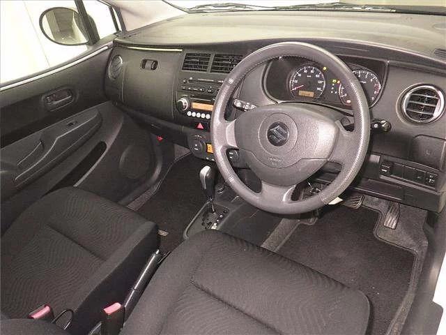 Suzuki CERVO