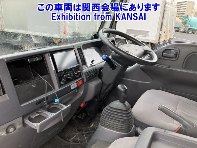 Mazda TITAN