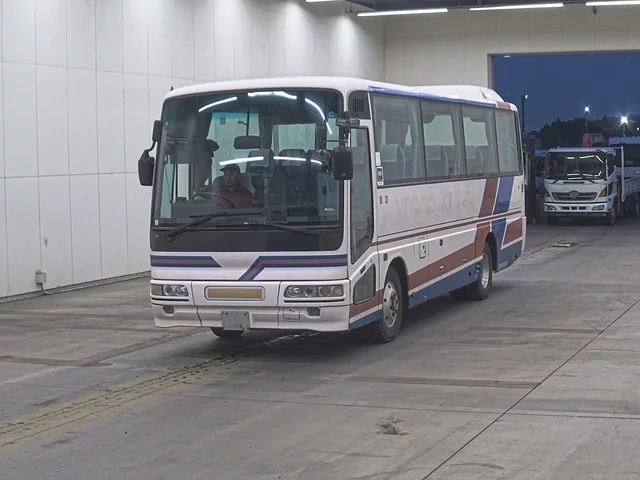 Mitsubishi BUS