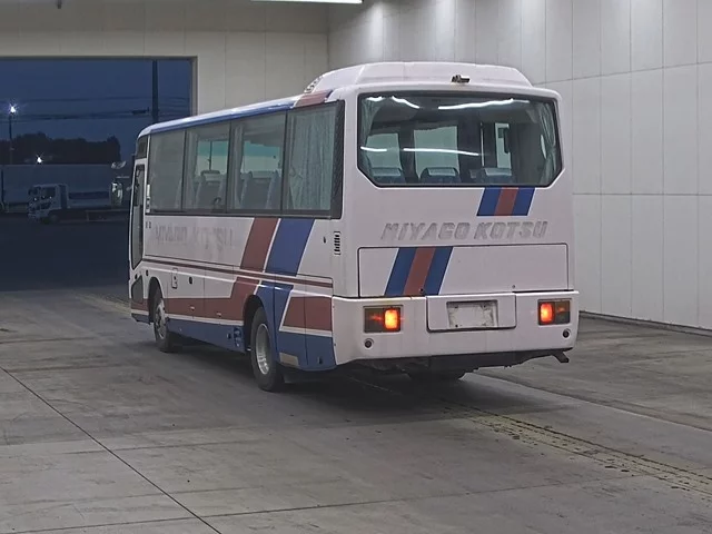 Mitsubishi BUS