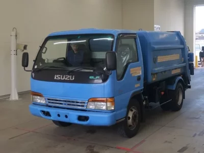 Isuzu ELF