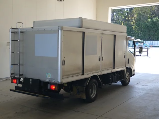 Mazda TITAN