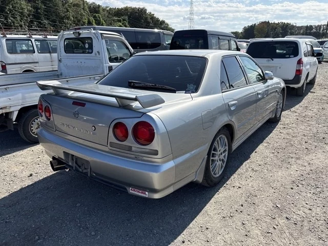 Nissan SKYLINE
