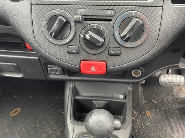 Nissan AD