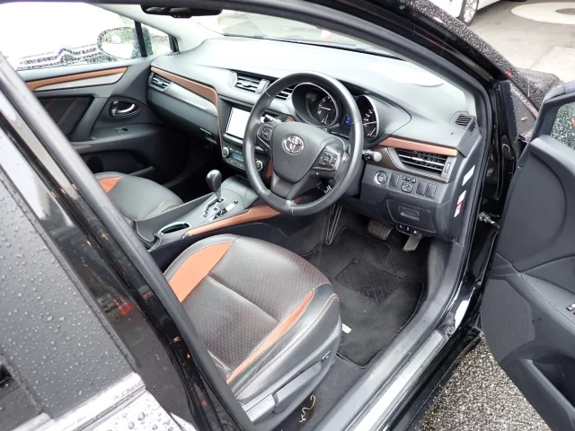 Toyota AVENSIS WAGON