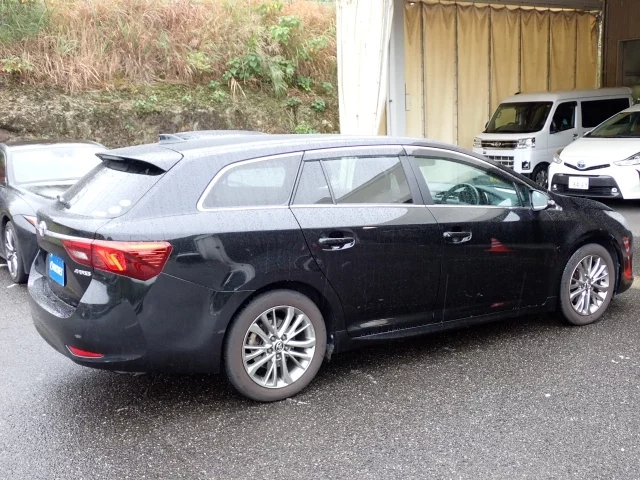 Toyota AVENSIS WAGON
