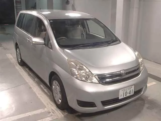 Toyota ISIS