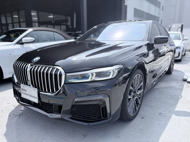 BMW 7-Series