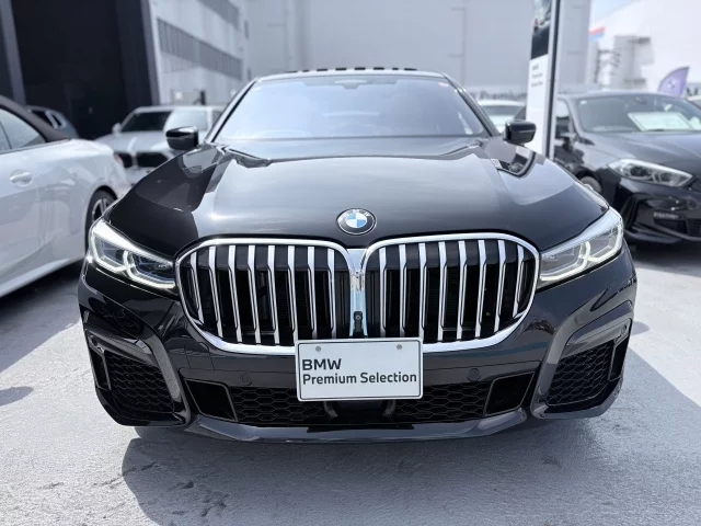 BMW 7-Series