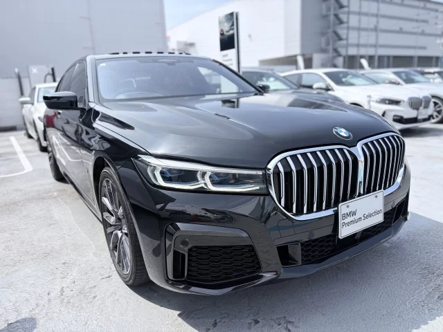BMW 7-Series