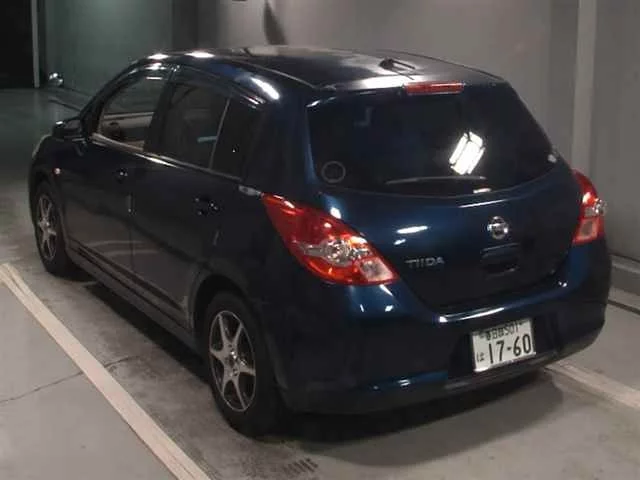 Nissan TIIDA