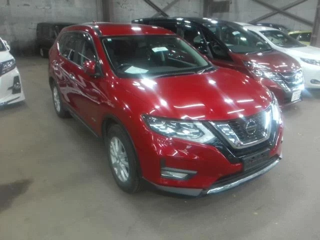 Nissan X-TRAIL