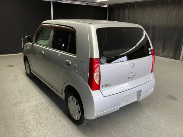 Nissan PINO
