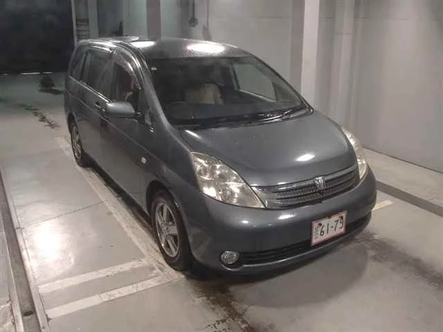 Toyota ISIS