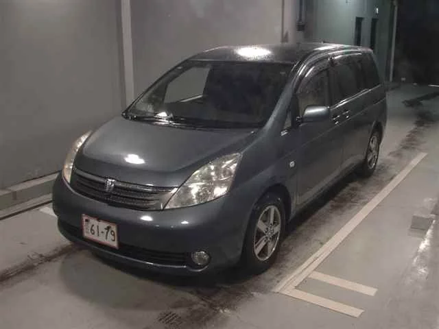 Toyota ISIS